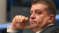 Bulgarian Regulator Halts Insurer DallBogg’s International Expansion