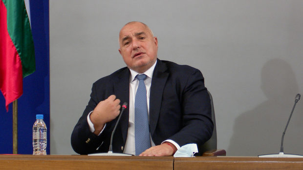 The day in 3 news: Borissov stands down as PM, Renewables on the rise, Prices up 0.6% in March