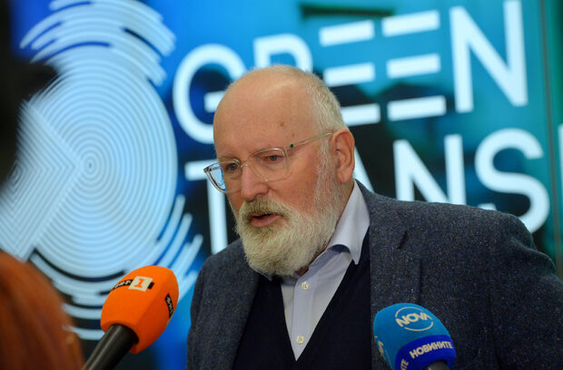 The day in 3 news: Brussels may back Sofia over Belene: Timmermans, Health Inspector proposes green certificates, Farm subsidies hinge on environmental pledges