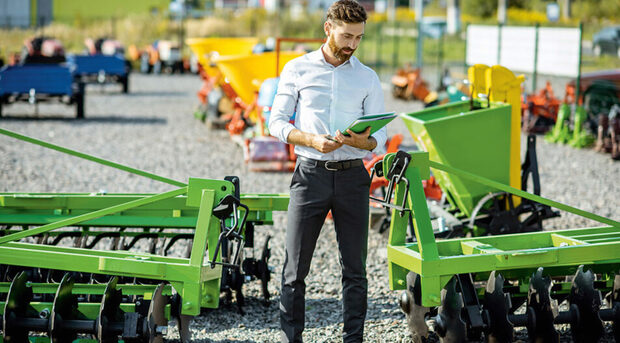 Top 25 agricultural machinery dealers increase revenue by a third in 2022