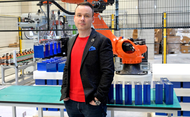 Bulgaria's IPS opens megabattery factory