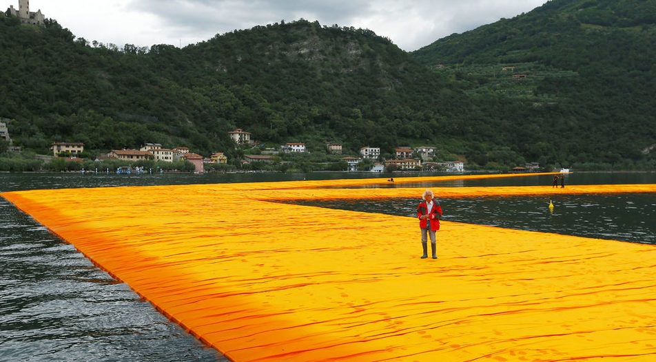 Topping the list: Deep Dive Systems, the main contractor of Floating Piers,a project of Bulgarian-born artist Christo Javacheff – Christo built at Lake Iseo in Italy.