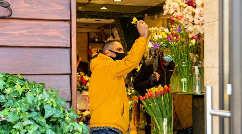 Flower shops in Sofia stock up for Women's Day