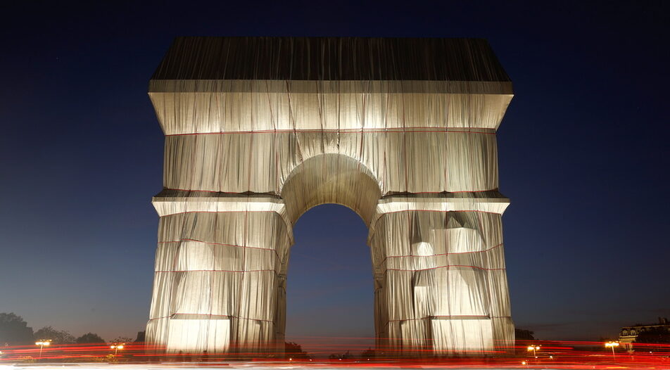 "L’Arc de Triomphe, Wrapped", the posthumous work of the Bulgarian-born contemporary artist, is connected in more than one way to his country of origin
