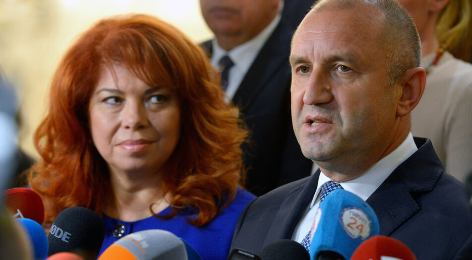 Изявление пред медиите на Румен Радев и Илияна Йотова след края на изборния ден. Избори, президент и вицепрезидент, балотаж