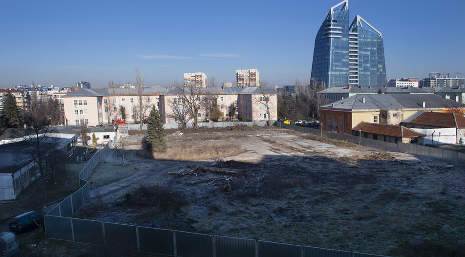PIMK, which in July started building the largest residential project in Sofia - Capitol Residence behind the Central Railway Station, is poised to expand its activity in the capital city.
