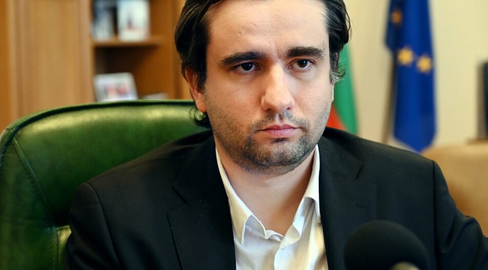 Bozhidar Bozhanov, Minister of e-governance