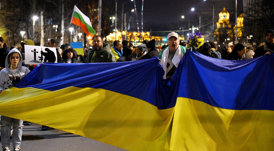 Peaceful march in support for Ukraine on Thursday evening