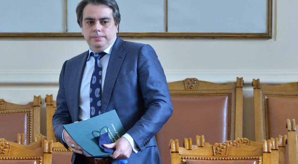Assen Vassilev, Finance Minister