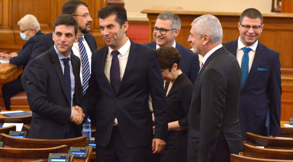 The first test for the new "anti-government coalition" would be today, when they will try to take down Parliament Speaker Nikola Minchev (front left)